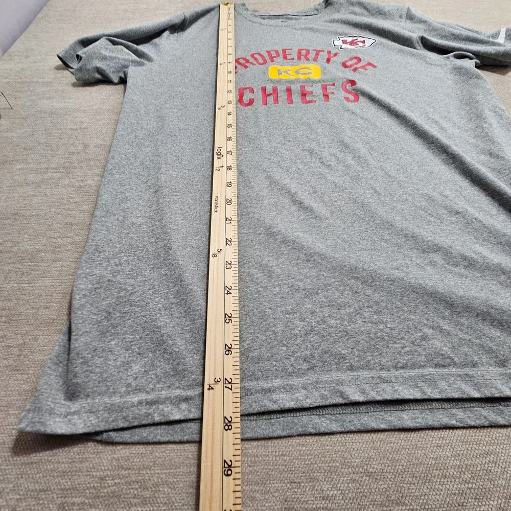 Nike T-Shirt Men Large Gray Kansas City Chiefs Property Of NFL Dri-FIT Tee